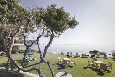 تختخواب و صبحانه Villa Vignola
