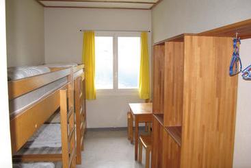 Hostel Rotschuo Jugend  Und Familienferien