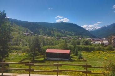 هتل Casa Per Ferie Beato Rosaz