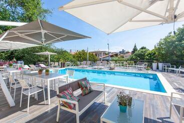 בית מלון כפרי Villa Borgo Duino