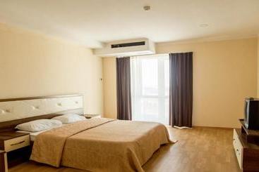 استراحتگاه Af Hotel Aquapark
