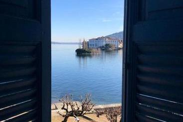 هتل Villa Toscanini