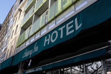 هتل Antwerp Inn