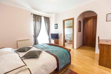 B&b Marino