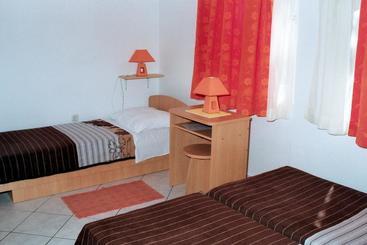 Hostel Amfora