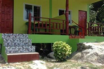 Отель Easy Life Bungalows
