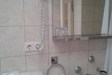 هتل Villa Ariston