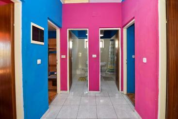 Simple&central Hostel