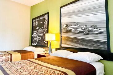 فندق Super 8 By Wyndham Rocky Mount I 95 Exit 145