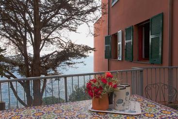 هتل Bed & Breakfast Cas Alda