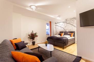 هتل Apartdirect Solna