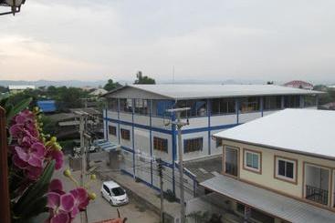 هتل Baan Rabiang Mai Maesot