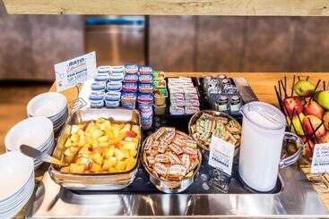 בית מלון כפרי Ibis Budget Pertuis Portes Du Luberon