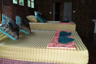 هتل Raya Resort