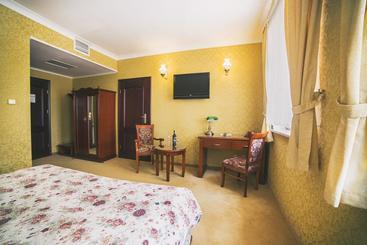 Western Hotel