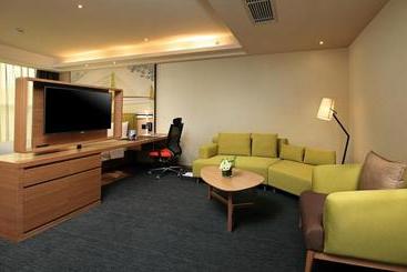 هتل Hampton By Hilton Wuhan Tianhe Airport East