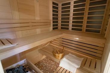 تختخواب و صبحانه Butterfly Lodge