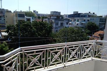 هتل Sivamurugan
