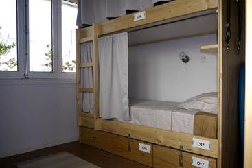 هاستل Incosta Surf House
