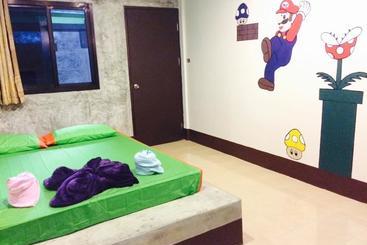 هتل Winny Apartment Rayong