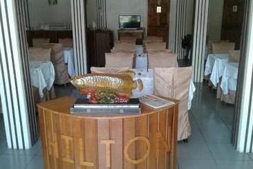 هتل Oriental Suites