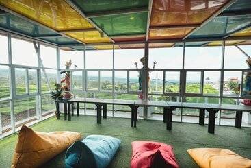 تختخواب و صبحانه Bhuana Agung Villa And Restaurant
