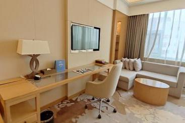 هتل Howard Johnson Xiangyu Plaza Linyi