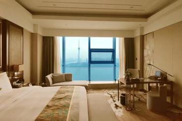 هتل Howard Johnson Xiangyu Plaza Linyi