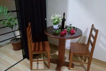 هتل Maudi Lodging
