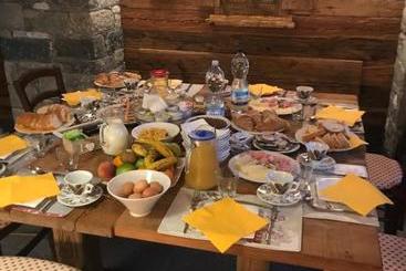 تختخواب و صبحانه Chalet Matterhorn Francois Central Ski Chalet With Spa And Breakfast, 100mt Lift