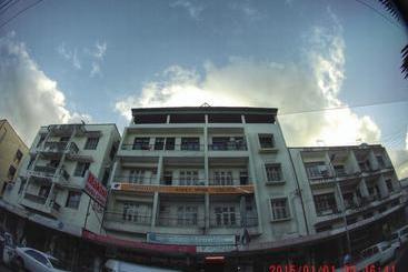 تختخواب و صبحانه Marigold Guest House