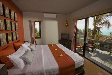 استراحتگاه Serene Retreat And Spa