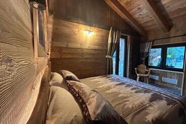 ベッドアンドブレックファースト Hibou Chambres   Cogne