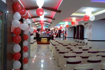 هتل Shivam Inn