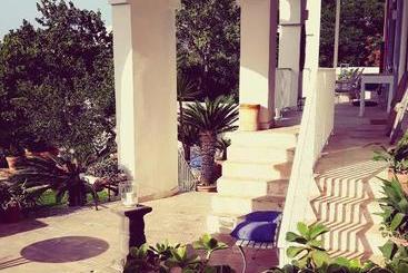 تختخواب و صبحانه Casa D'autore