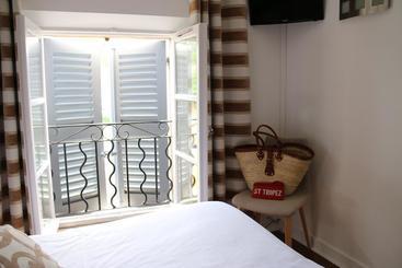 هتل B Lodge