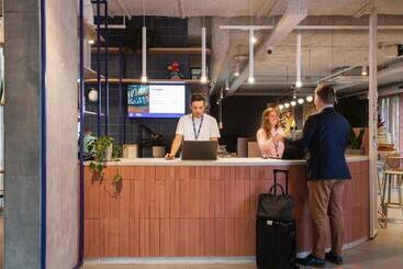 هتل Ibis Budget Gent Centrum Dampoort