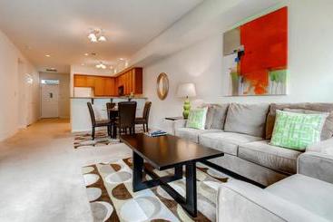 Global Luxury Suites At Forrestal