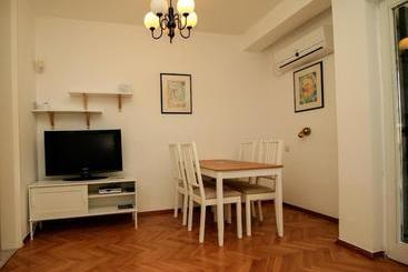 هتل Villa Bilo