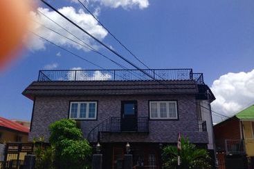 پانسیون Liam S Guest House On The Avenue