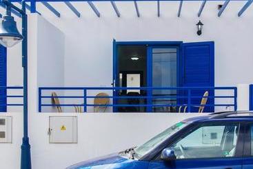 Red Star Surf   Hostel