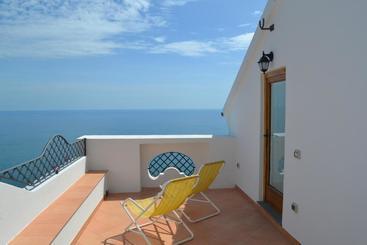 Belvedere Amodeo   Terrace, Seaview, Wifi