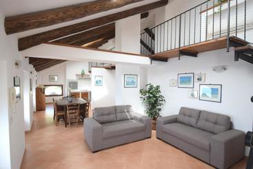 Belvedere Amodeo   Terrace, Seaview, Wifi