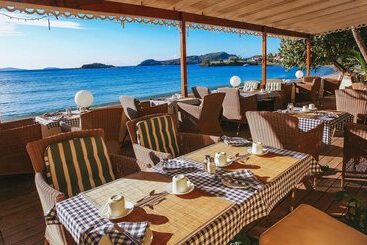 Bequia Beach Hotel Luxury Boutique Resort