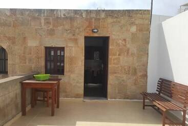 آپارتمانهای توریستها Lindos Centre Studios