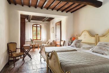 تختخواب و صبحانه Borgo Gallinaio
