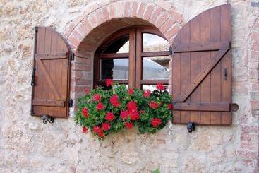تختخواب و صبحانه Borgo Gallinaio