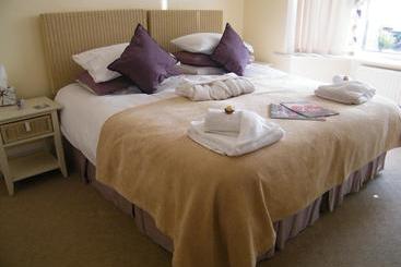 تختخواب و صبحانه Eastcote Luxury Guest House