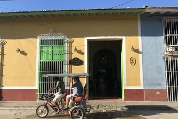 Hotel E La Calesa