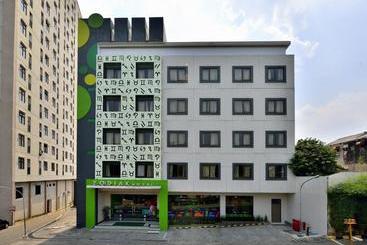 Zodiak Mt Haryono By Kagum Hotels